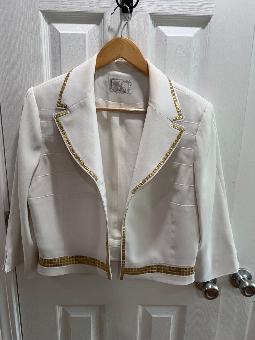 Alberto Makali White Cropped Blazer with Gold Mosaic Trim